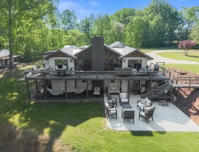 6632 Mountain Meadow Drive Clermont, GA 30527