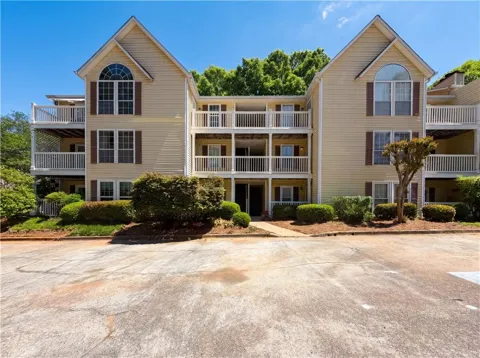 573 Cobblestone Trail