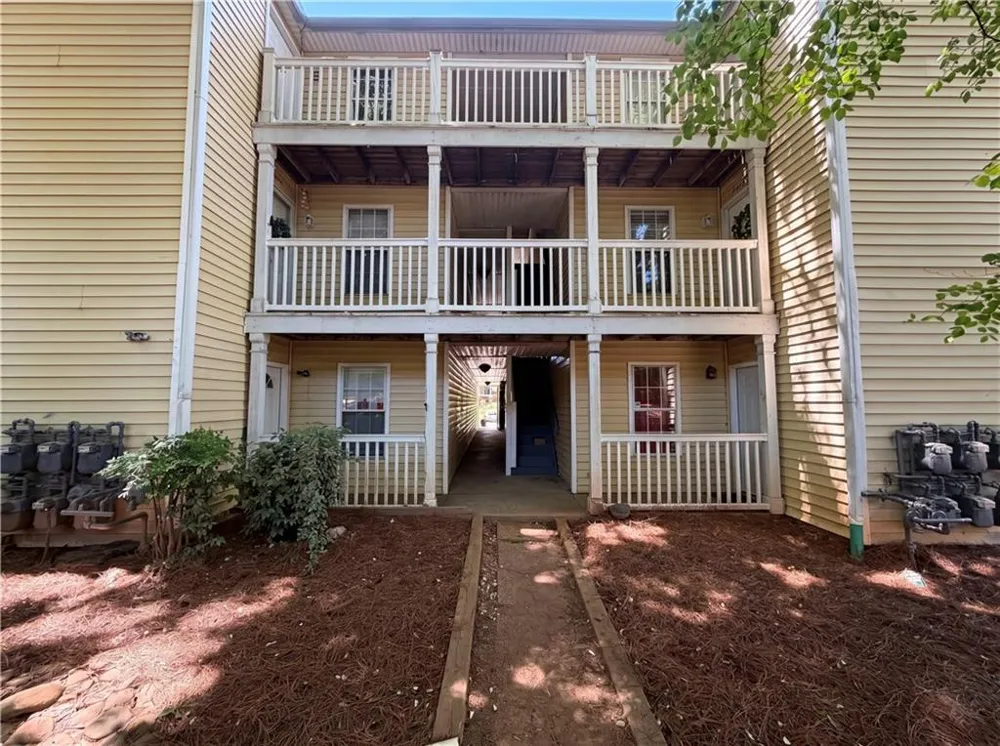 573 Cobblestone Trail Avondale Estates, GA 30002