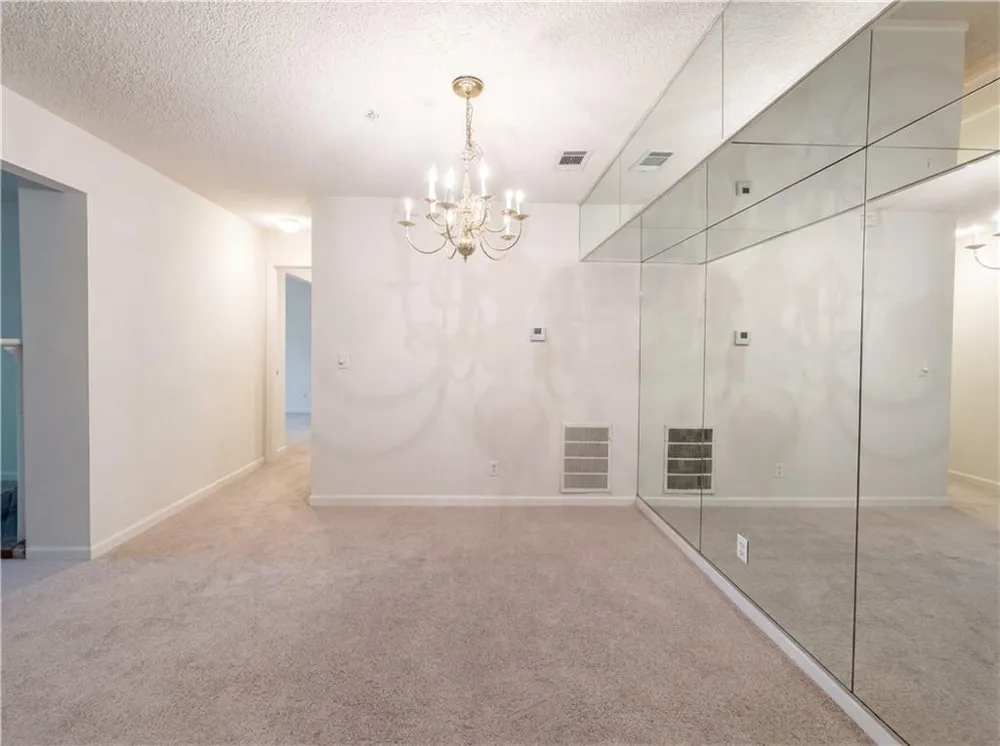 573 Cobblestone Trail Avondale Estates, GA 30002