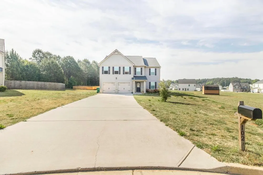 102 Clarks Court Jackson, GA 30233
