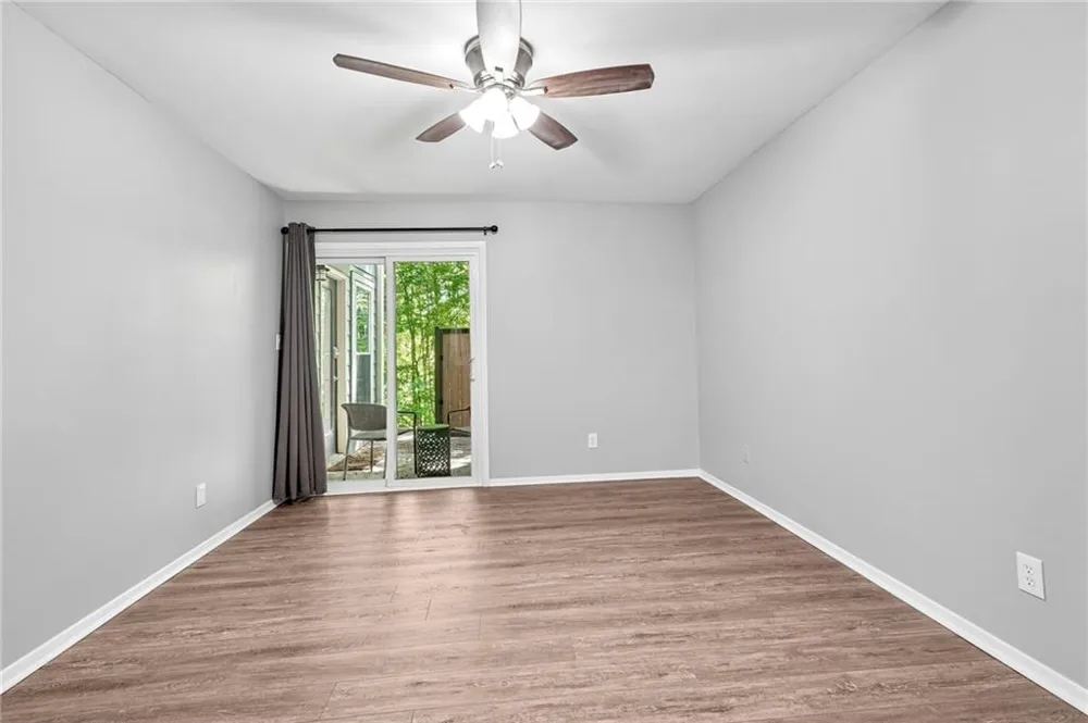 3019 Canyon Point Circle Roswell, GA 30076