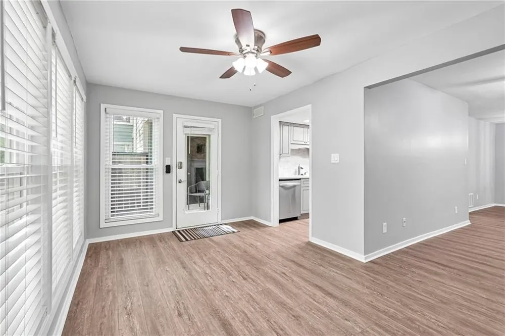 3019 Canyon Point Circle Roswell, GA 30076