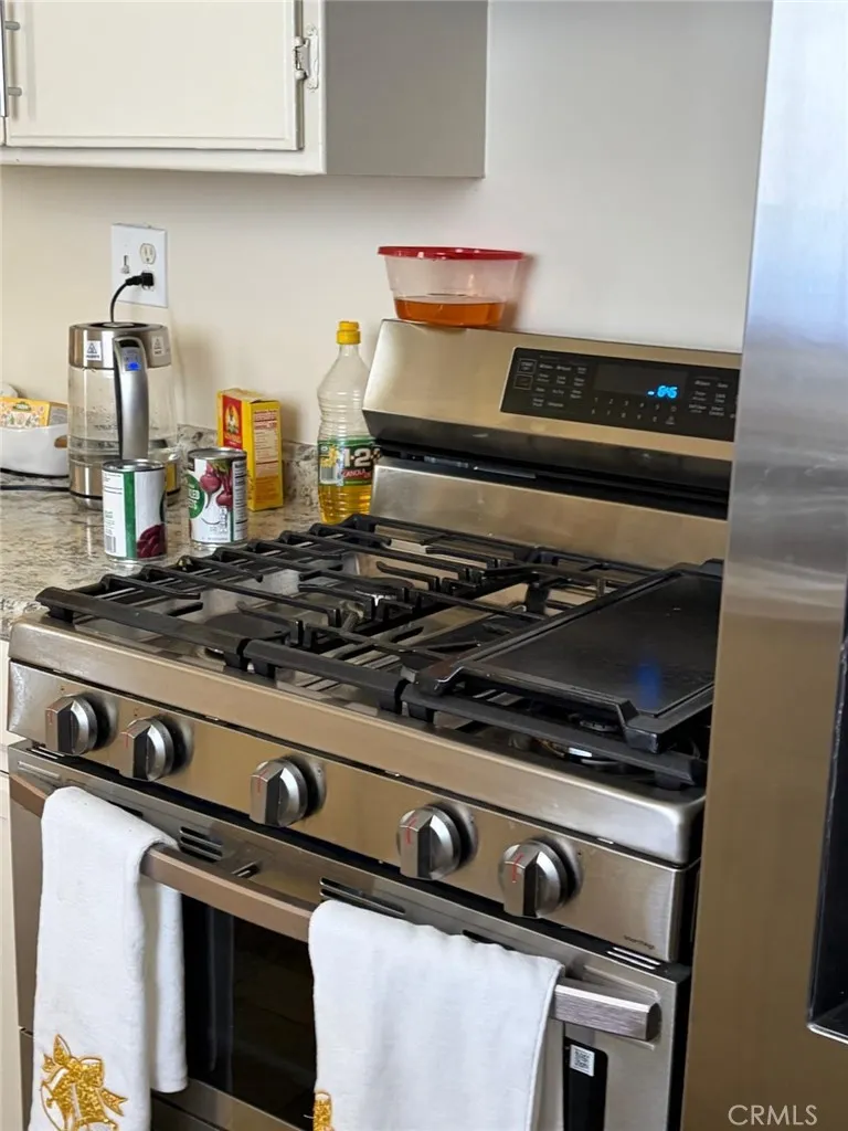 43618 Stanridge Avenue Lancaster, CA 93535