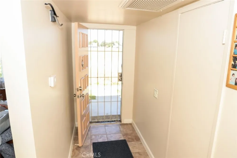 43618 Stanridge Avenue Lancaster, CA 93535