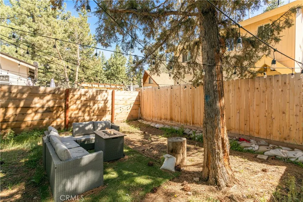 906 W Aeroplane Big Bear City, CA 92314