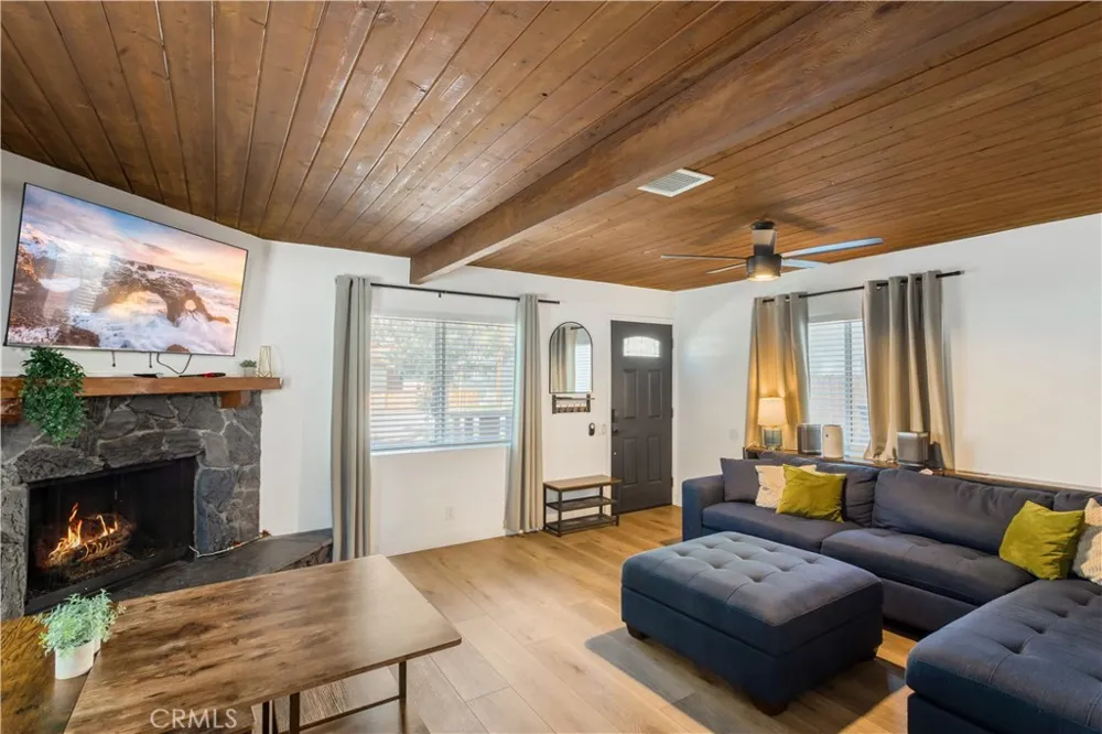 906 W Aeroplane Big Bear City, CA 92314