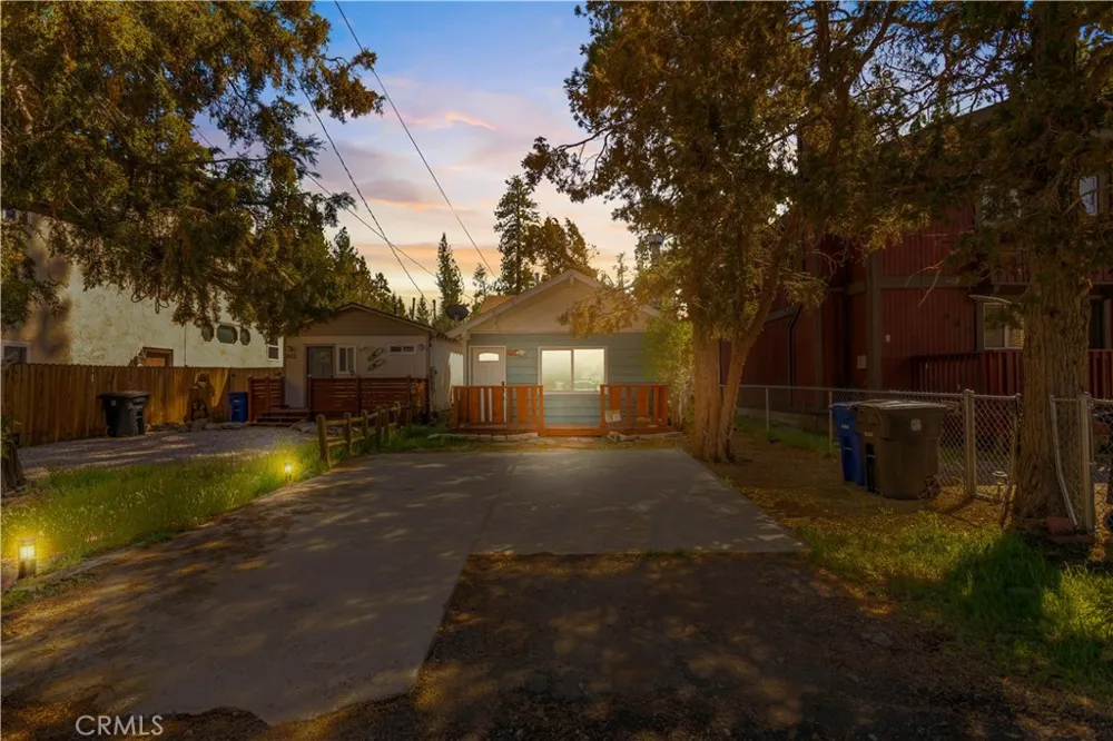 906 W Aeroplane Big Bear City, CA 92314