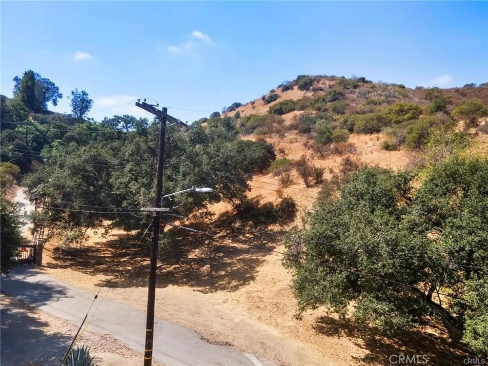 Wornom Avenue Sunland, CA 91040