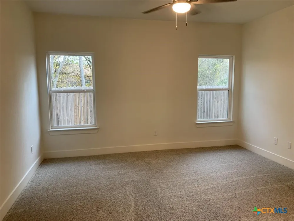 1862 Royal Loop Belton, TX 76513