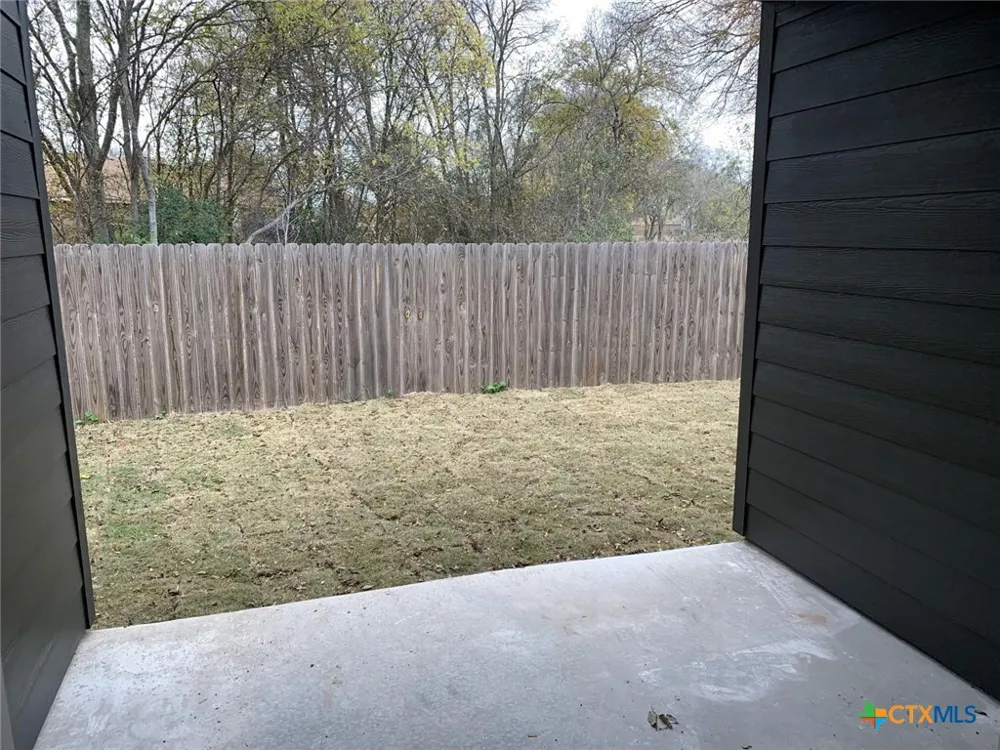 1862 Royal Loop Belton, TX 76513