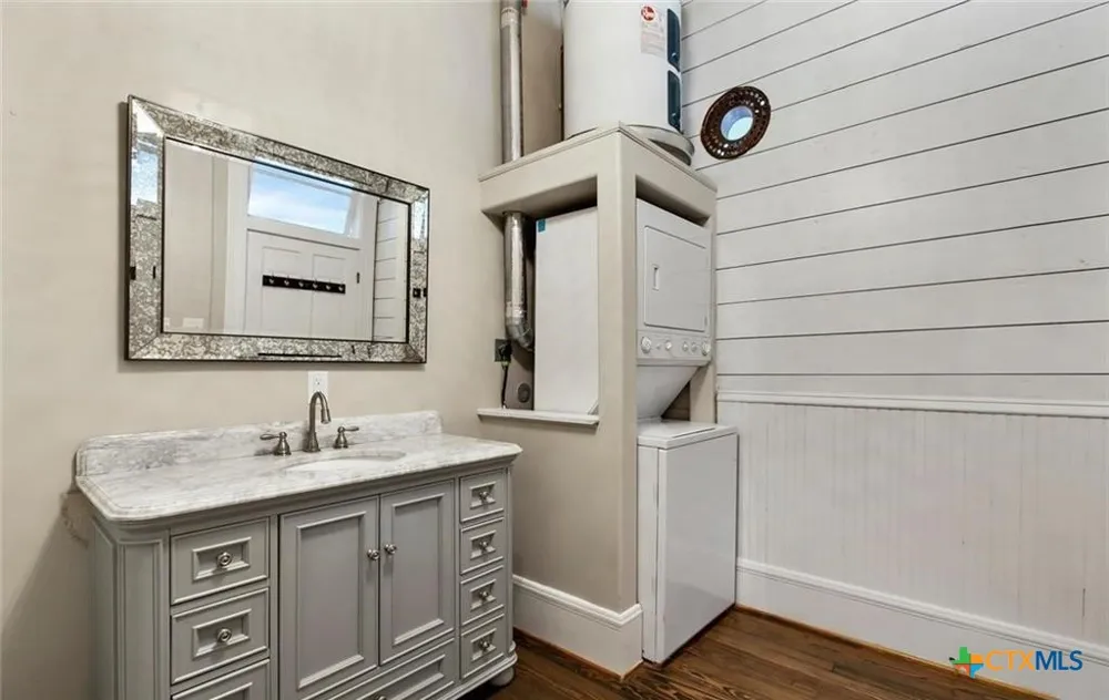 202 Lbj Drive #202 San Marcos, TX 78666