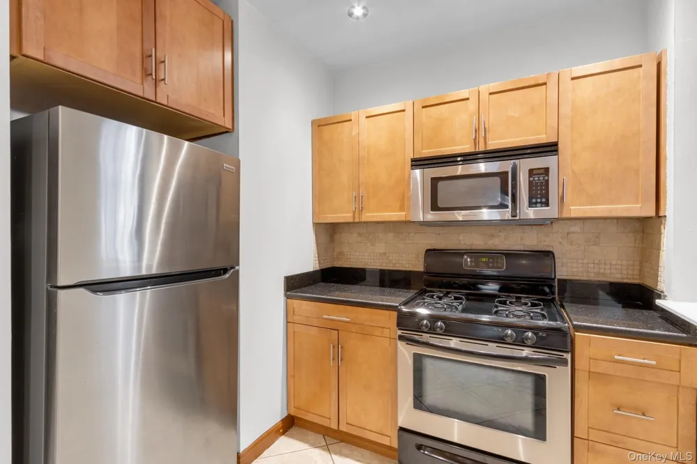 66-72 Saint Nicholas Avenue #3G New York (Manhattan), NY 10026