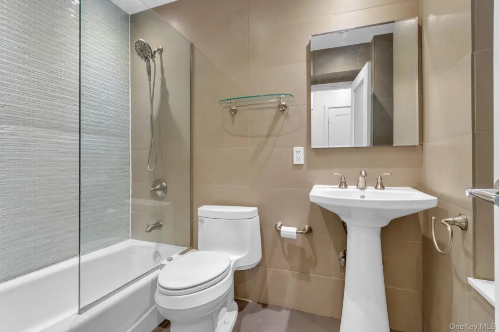 66-72 Saint Nicholas Avenue #3G New York (Manhattan), NY 10026