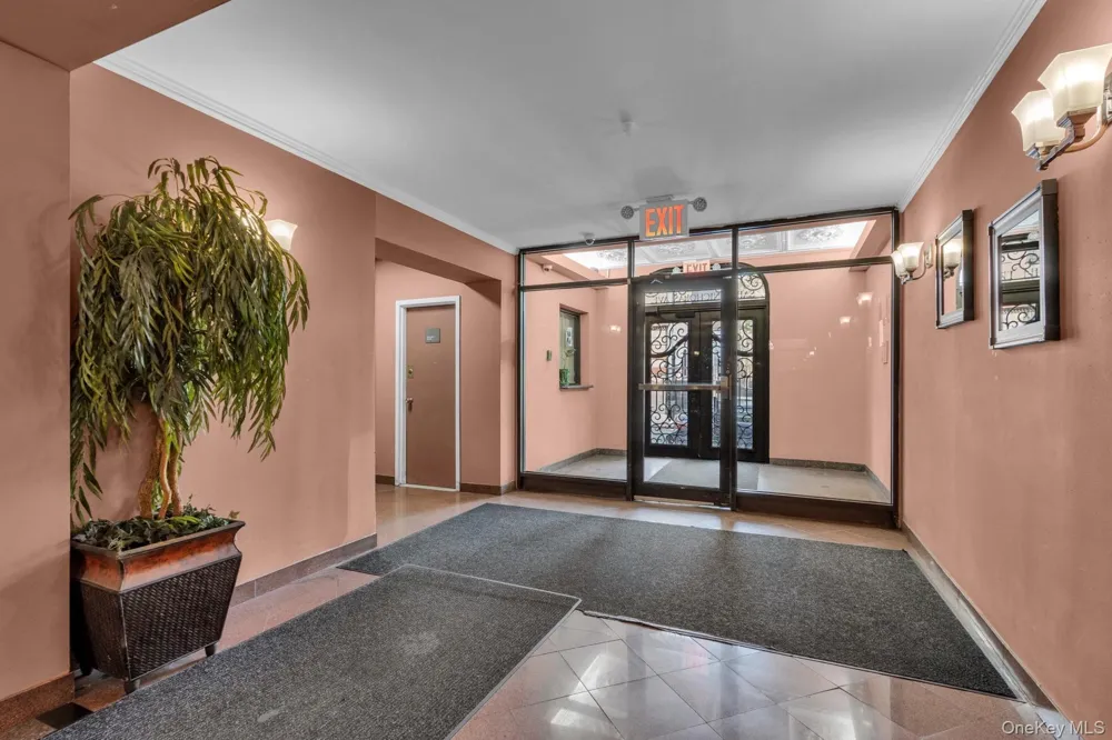 66-72 Saint Nicholas Avenue #3G New York (Manhattan), NY 10026