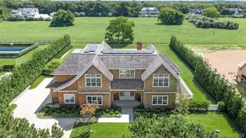 450 Seven Ponds Towd Road