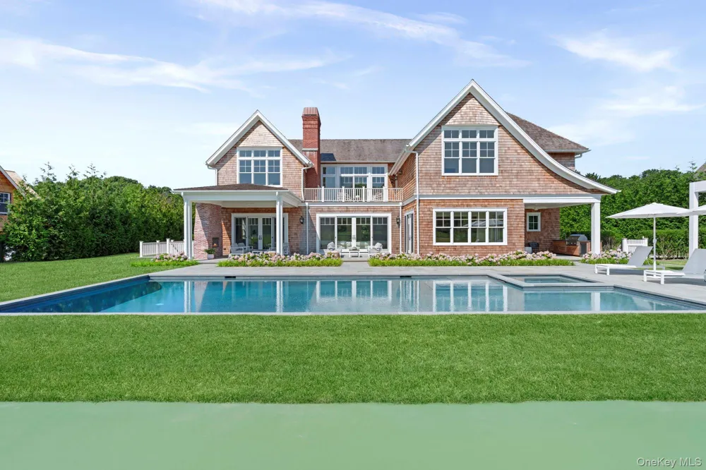 450 Seven Ponds Towd Road Water Mill, NY 11976