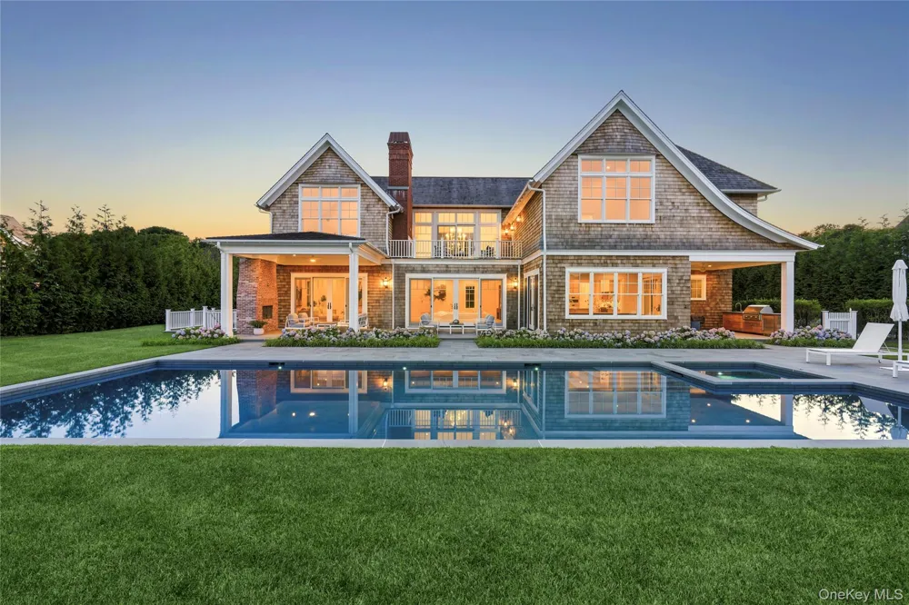 450 Seven Ponds Towd Road Water Mill, NY 11976