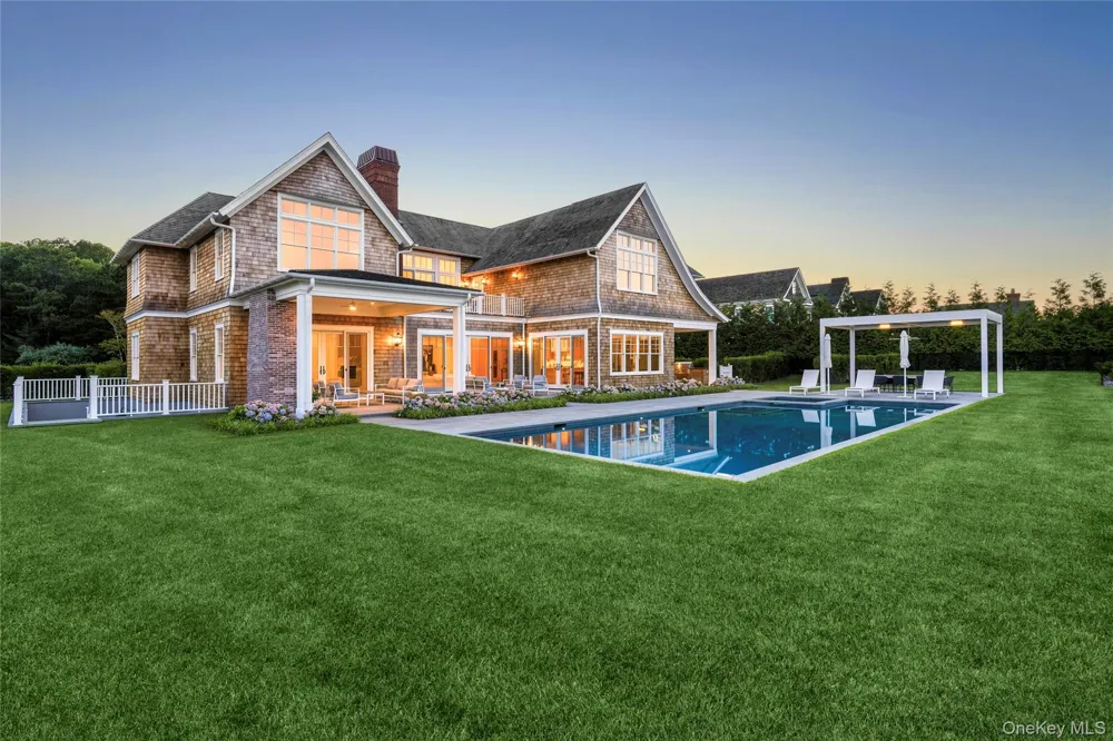 450 Seven Ponds Towd Road Water Mill, NY 11976