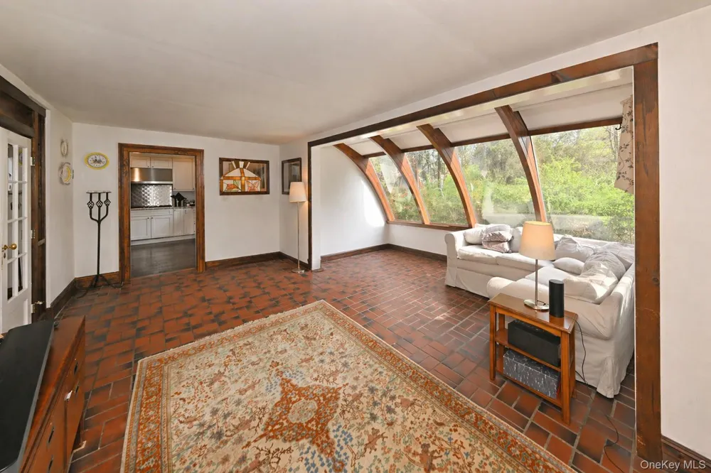 278 Cherry Lane Suffern, NY 10901