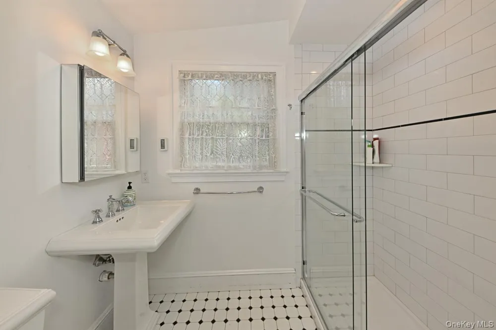 278 Cherry Lane Suffern, NY 10901