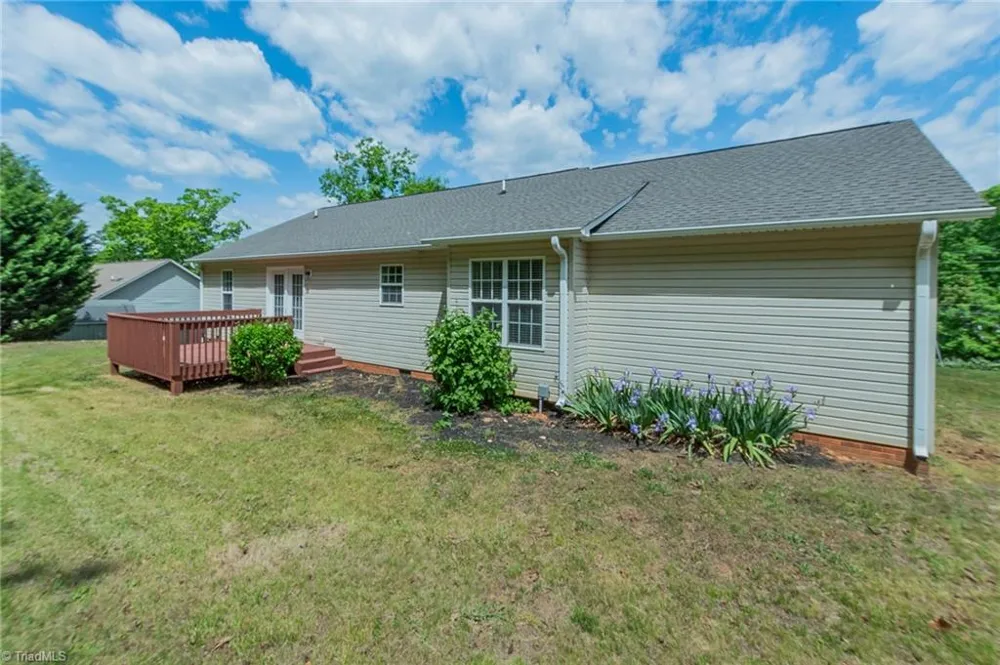676 Old Castle Drive Randleman, NC 27317