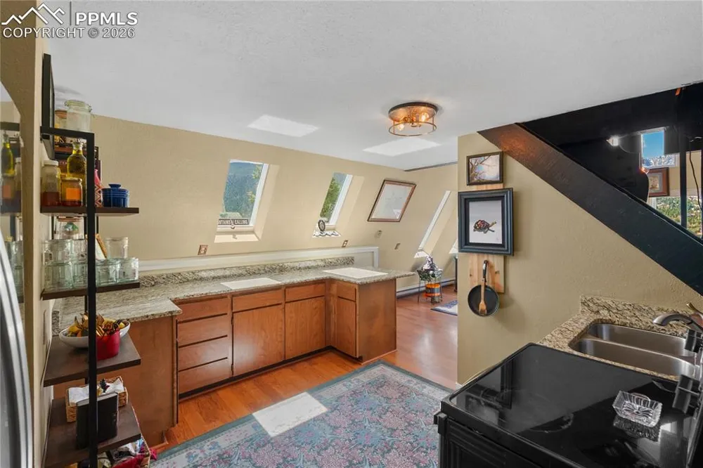 6840 Eagle Mountain Road Manitou Springs, CO 80829
