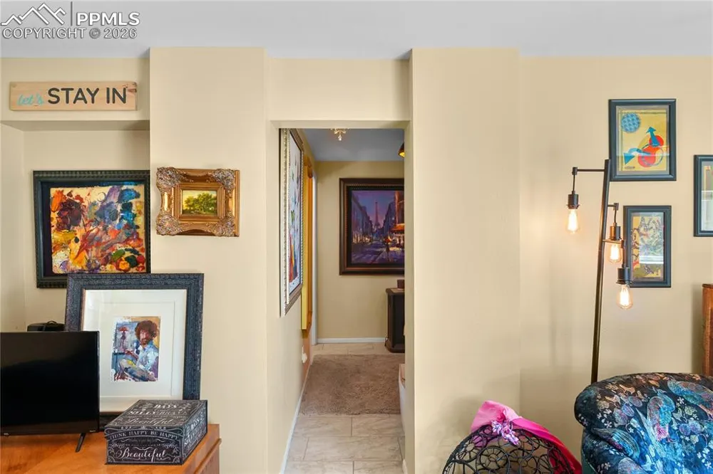 6840 Eagle Mountain Road Manitou Springs, CO 80829