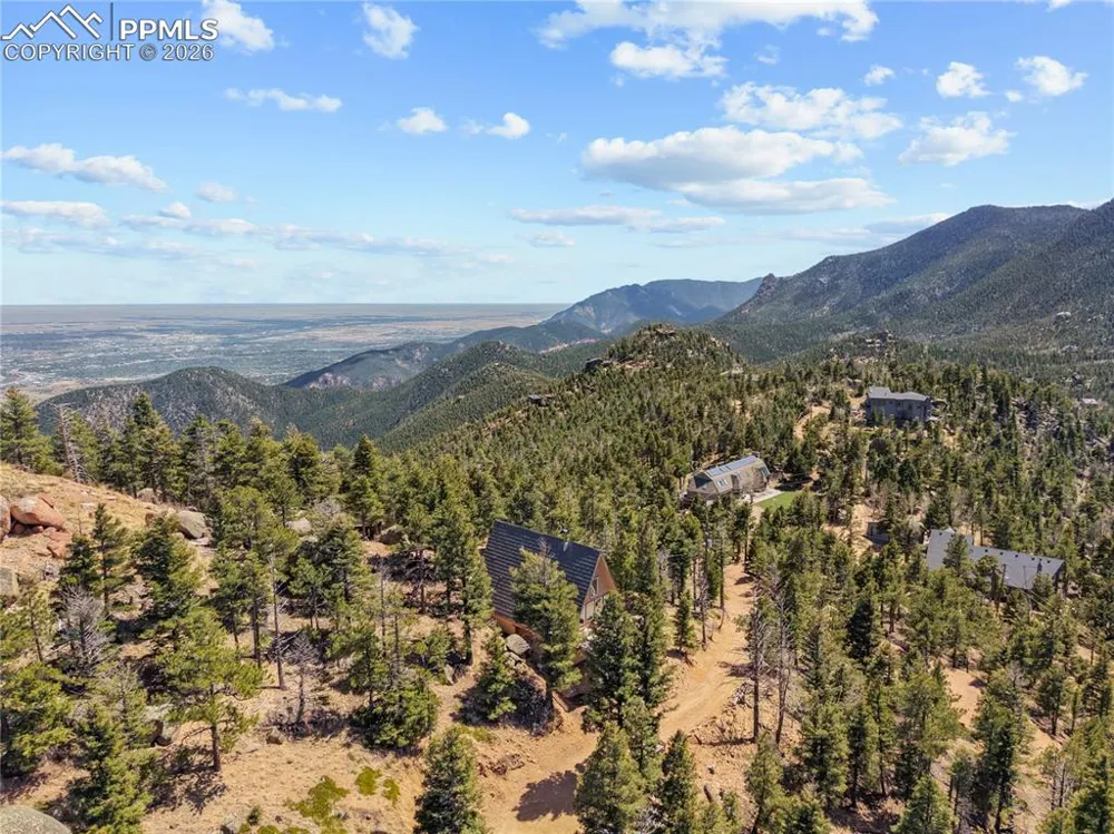6840 Eagle Mountain Road Manitou Springs, CO 80829