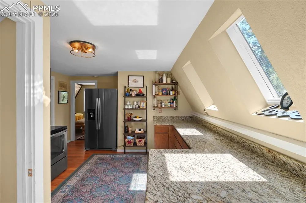 6840 Eagle Mountain Road Manitou Springs, CO 80829