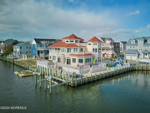 256 Cedar Drive