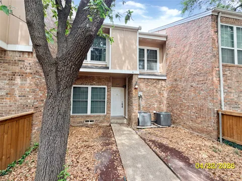2409 Northlake Court