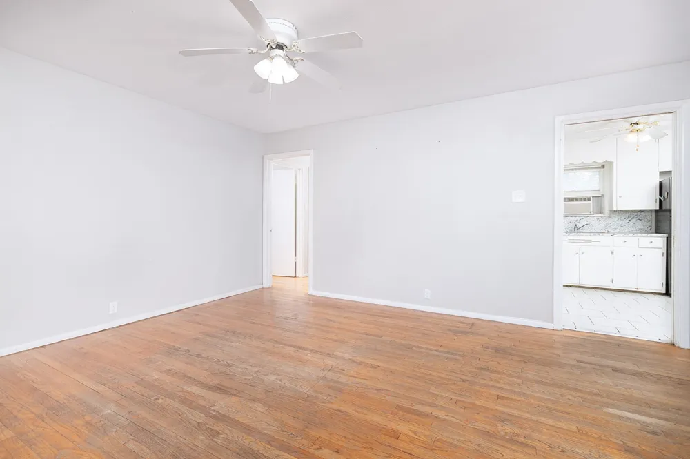 1928 S Walnut Street Brady, TX 76825