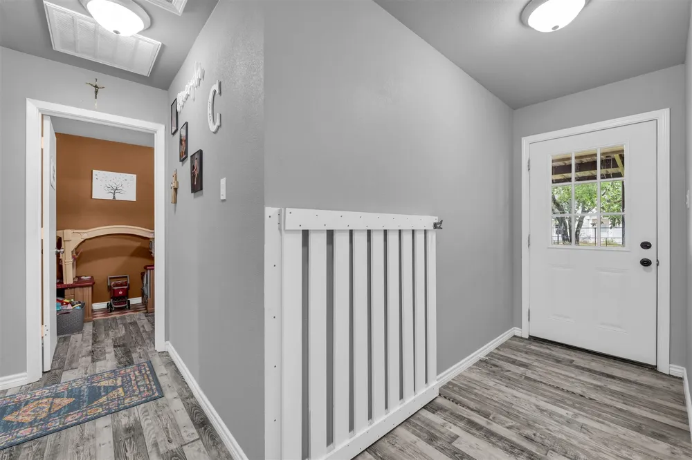 408 Little Avenue McGregor, TX 76657