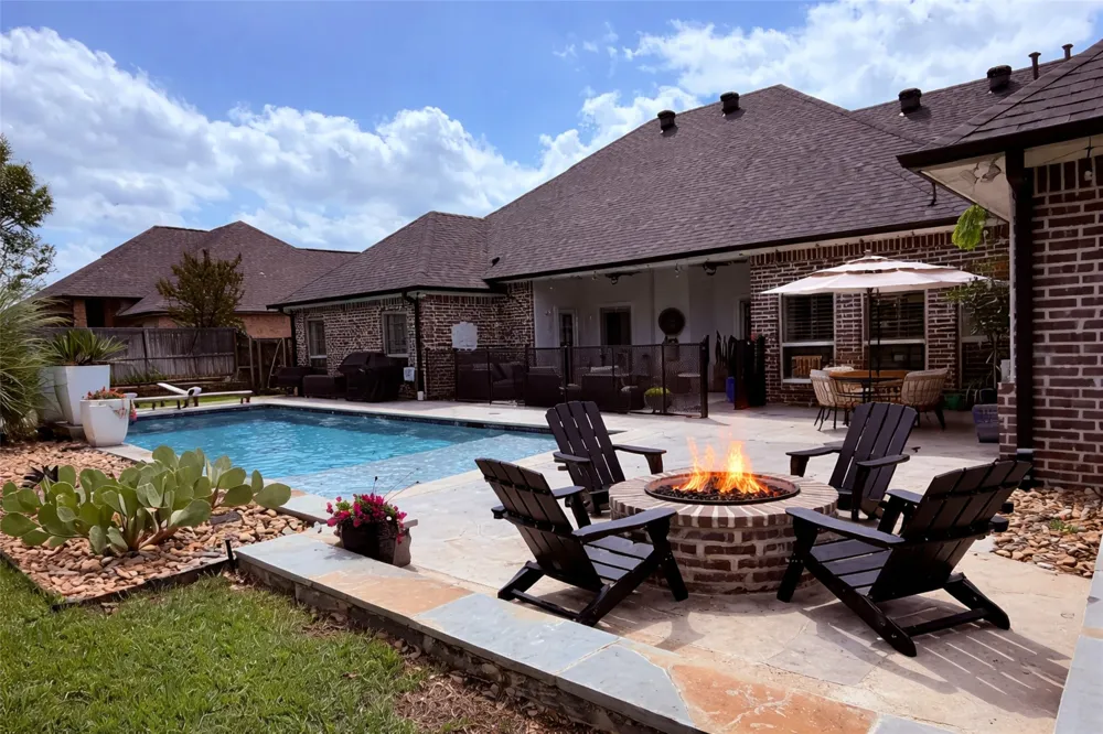 11176 Fox Trail Flint, TX 75762