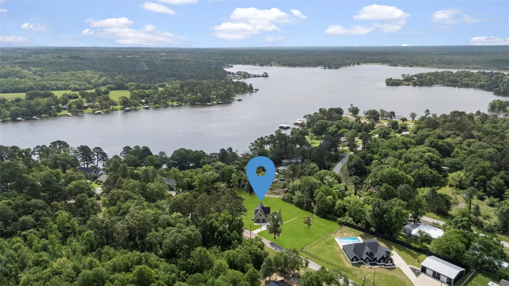 268 County Road 2297 Mineola, TX 75773