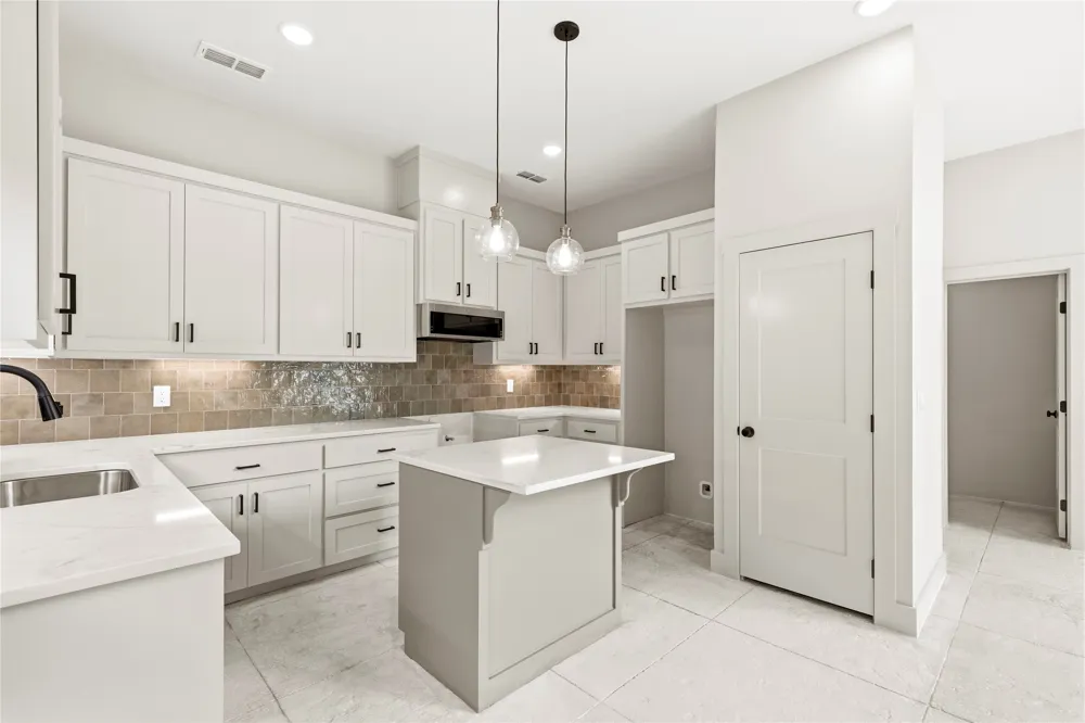 268 County Road 2297 Mineola, TX 75773