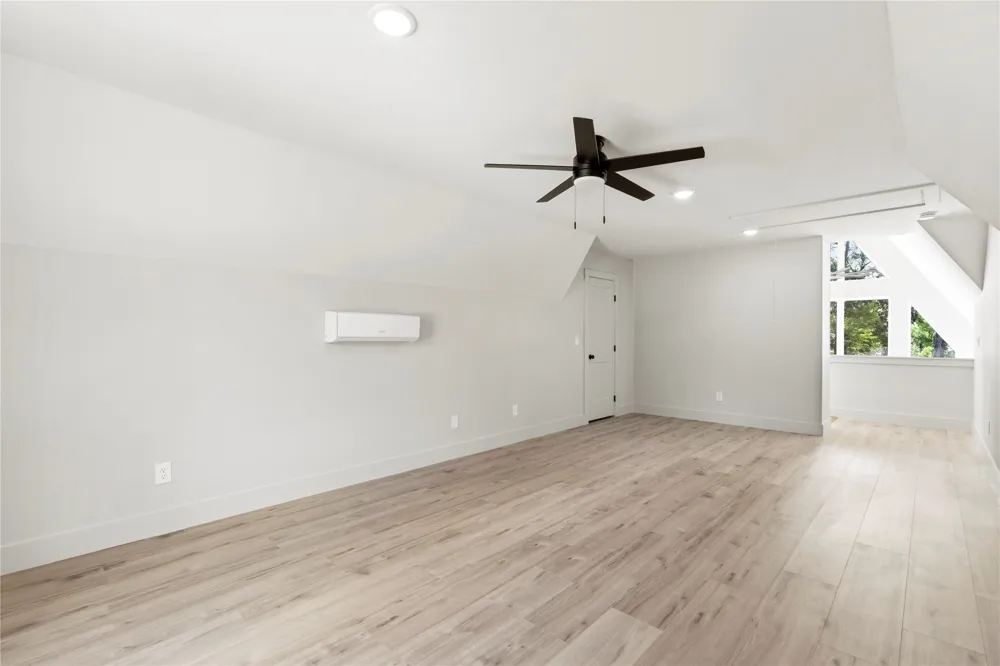 268 County Road 2297 Mineola, TX 75773