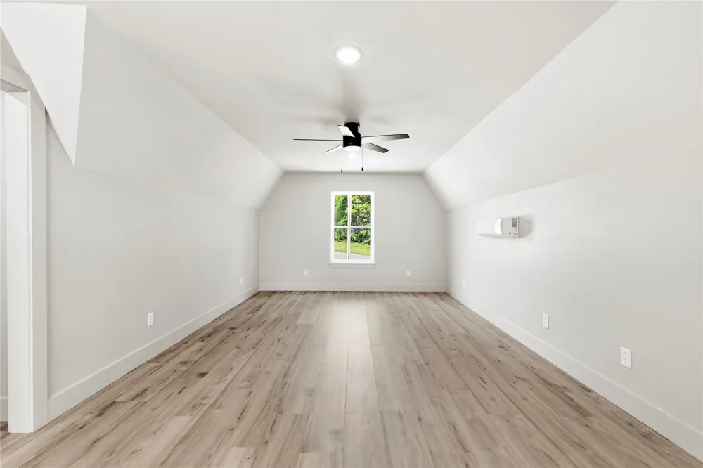 268 County Road 2297 Mineola, TX 75773