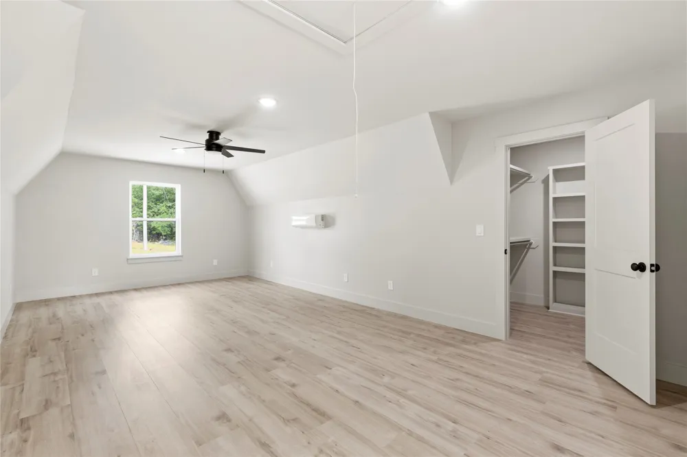 268 County Road 2297 Mineola, TX 75773