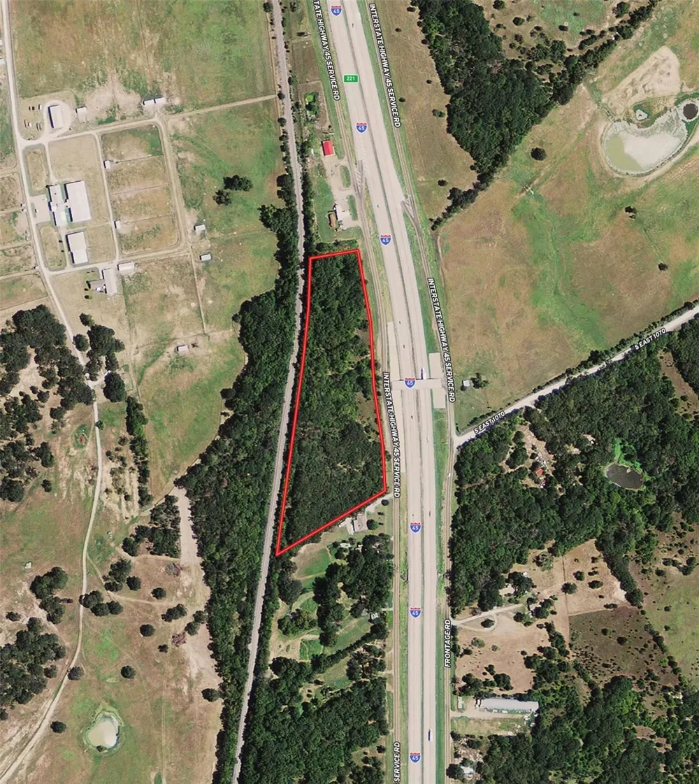 S I 45 Angus, TX 75110