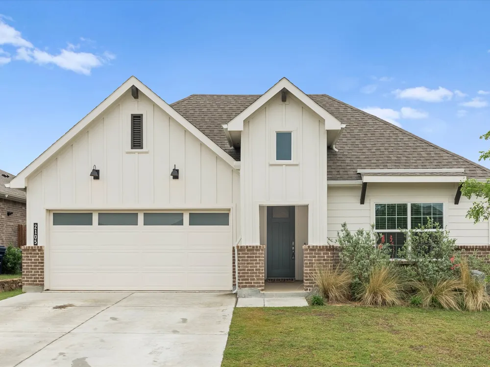 2105 Blackcap Street Denton, TX 76205