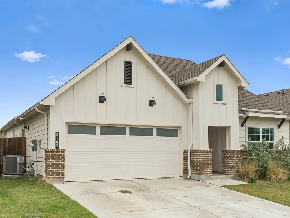 2105 Blackcap Street Denton, TX 76205