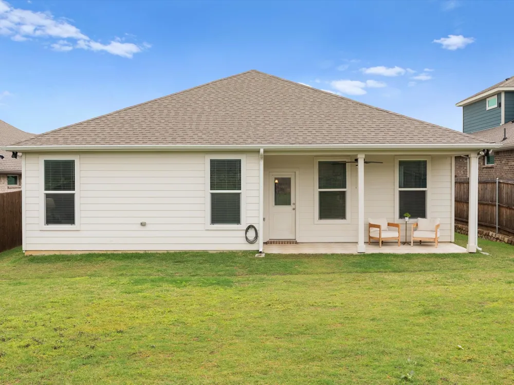 2105 Blackcap Street Denton, TX 76205
