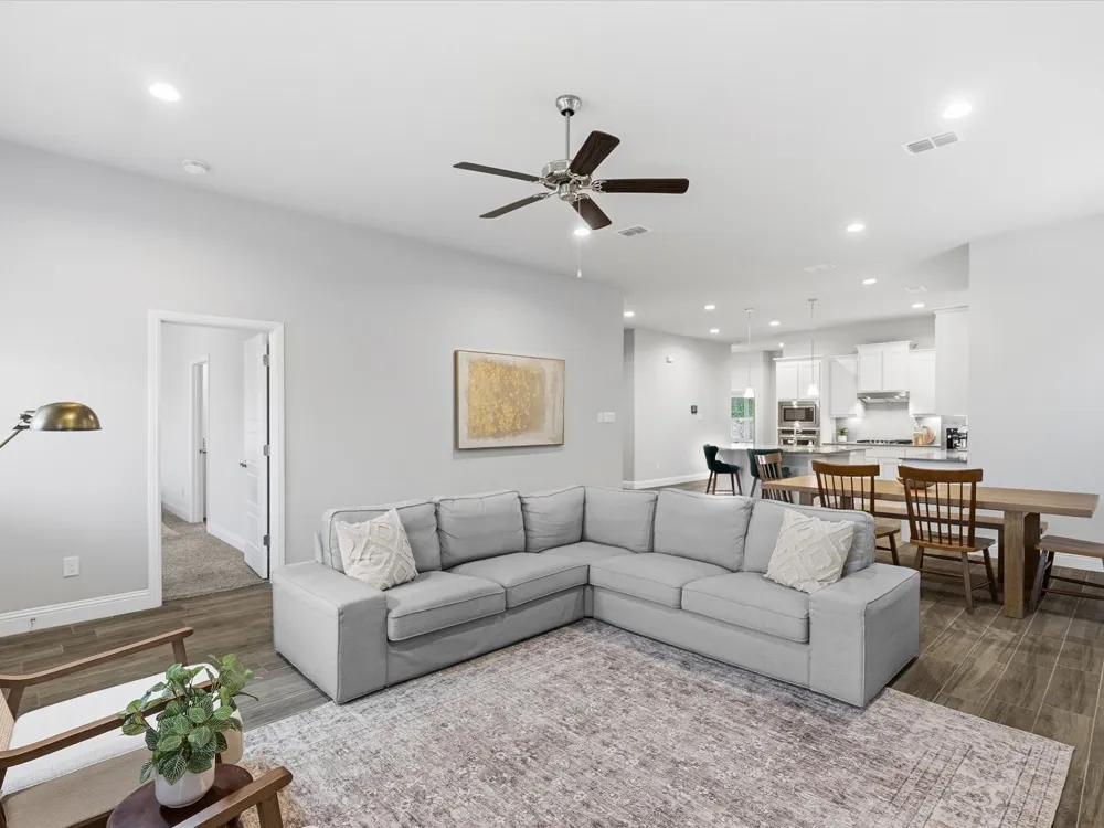 2105 Blackcap Street Denton, TX 76205