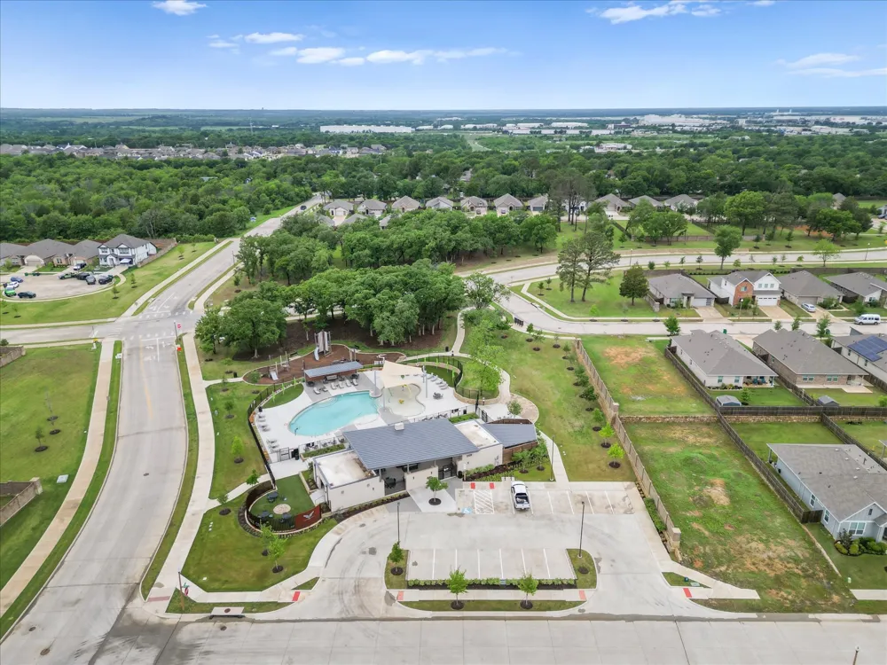 2105 Blackcap Street Denton, TX 76205