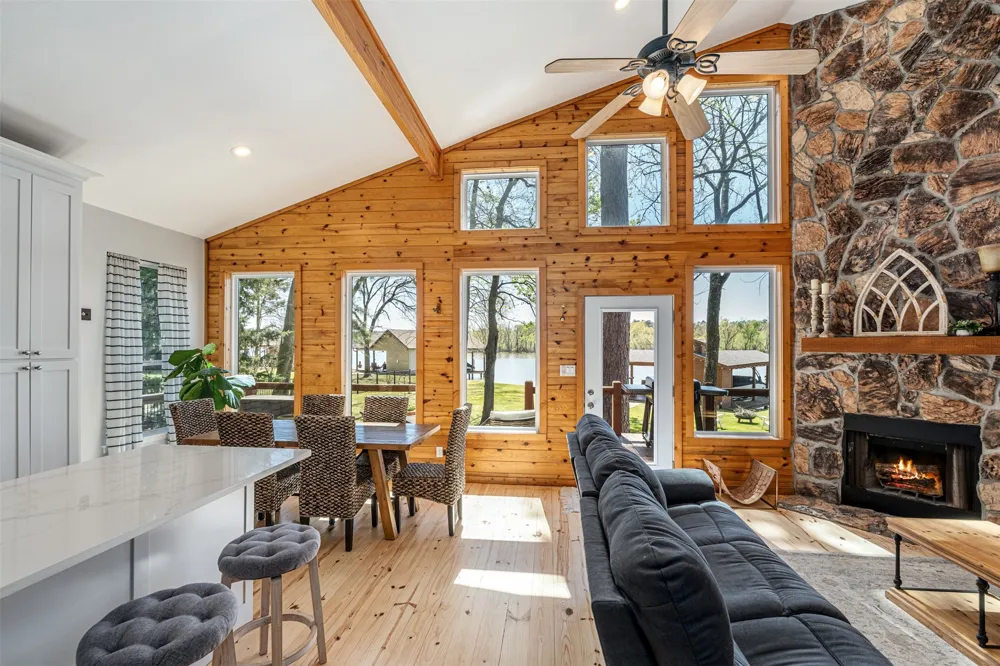551 W Eagle Point Drive Mount Vernon, TX 75457