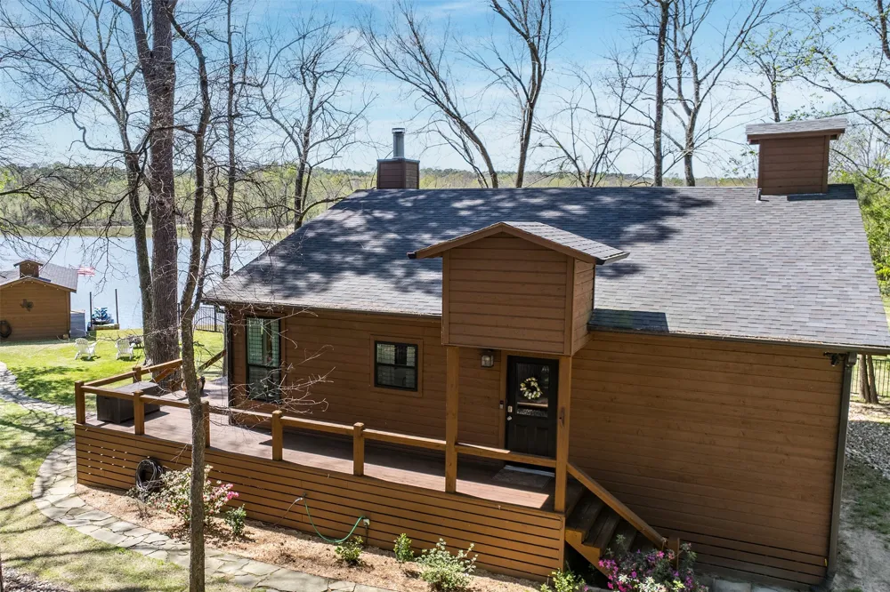 551 W Eagle Point Drive Mount Vernon, TX 75457