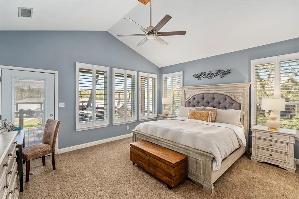 551 W Eagle Point Drive Mount Vernon, TX 75457