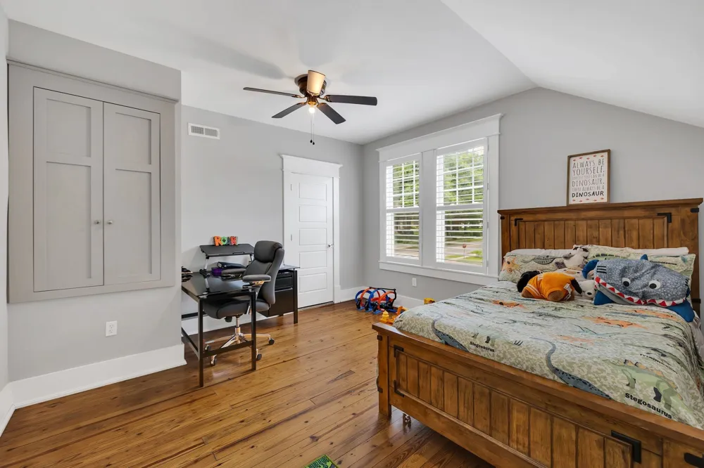 601 N Main St Mount Pleasant, TN 38474
